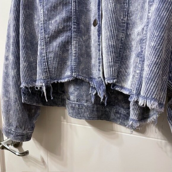 NWOT POL Distressed Corduroy Shacket Shirt Jacket Blue Raw Hem Button Down Large - Picture 5 of 16